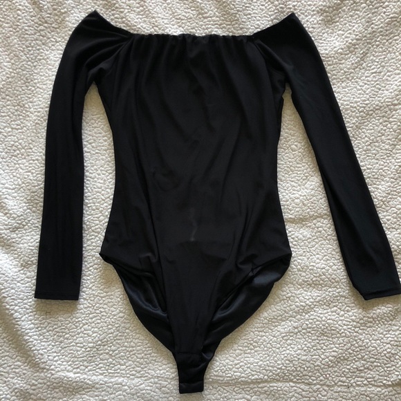 Black, off the shoulder, long sleeve bodysuit - Picture 1 of 1